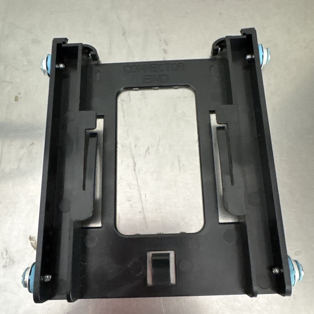 StarTech 2.5" SSD/HDD 3.5" Drive Bay Mounting Bracket BRACKET125PT Lot Of 2 - Picture 2 of 5